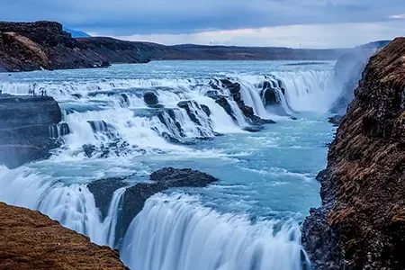 ICELAND ESSENTIALS